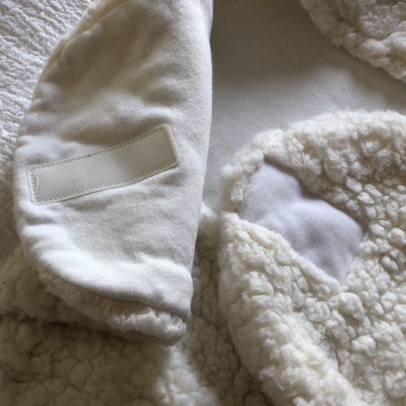 XMWEALTHY White Plush Swaddle Blanket - Picture 4 of 11